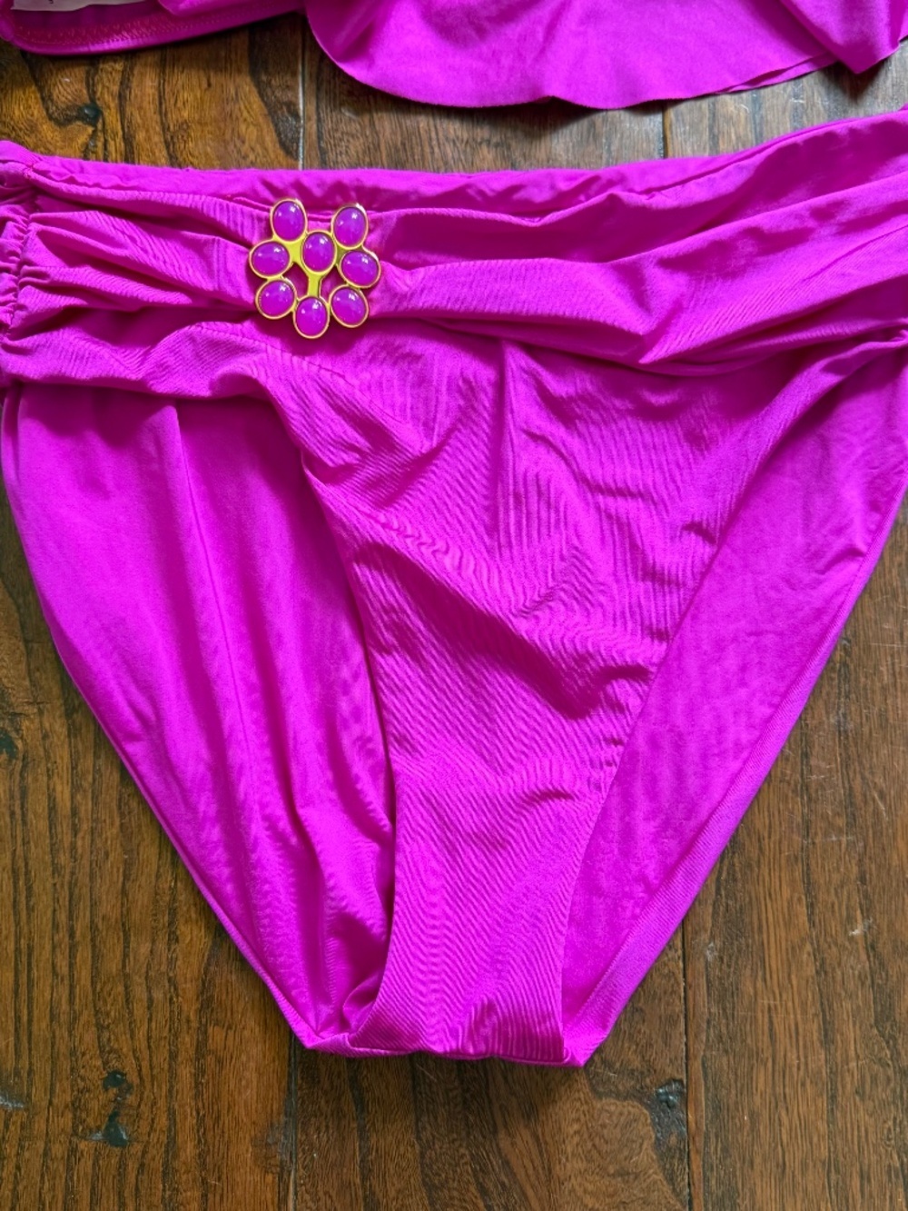 Trina Turk Atlas One-Shoulder Ruffle Bikini Top Size 8, Bikini size 6 - Picture 8 of 10